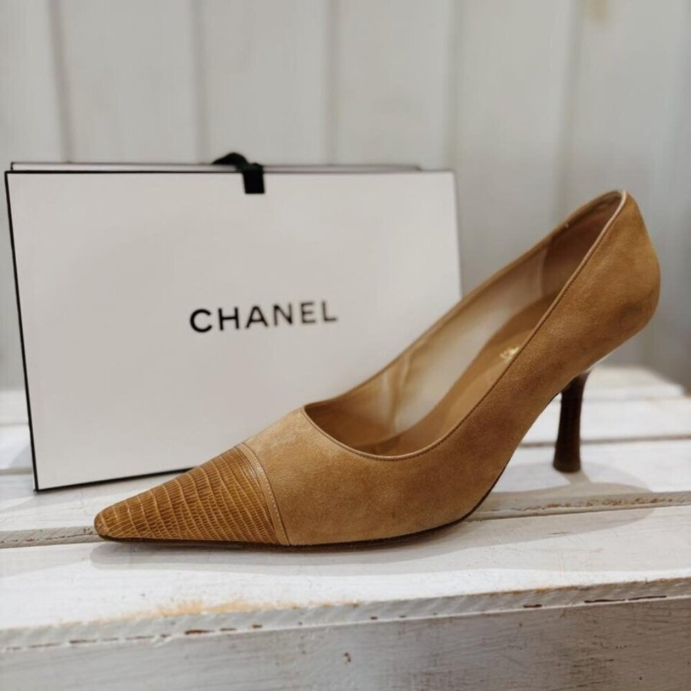 Chanel Vintage Suede Heels - Size 38